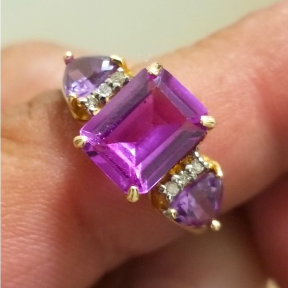 Genuine 14K Yellow Gold & Emerald-Cut Amethyst Antique Diamond Ring, Size 6.25 - Picture 7 of 9